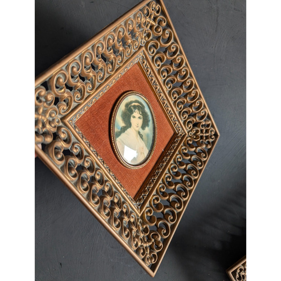 Pair Ornate Vintage Diamond Wall Decor Cameo Creations Frame Convex Glass - Picture 3 of 7